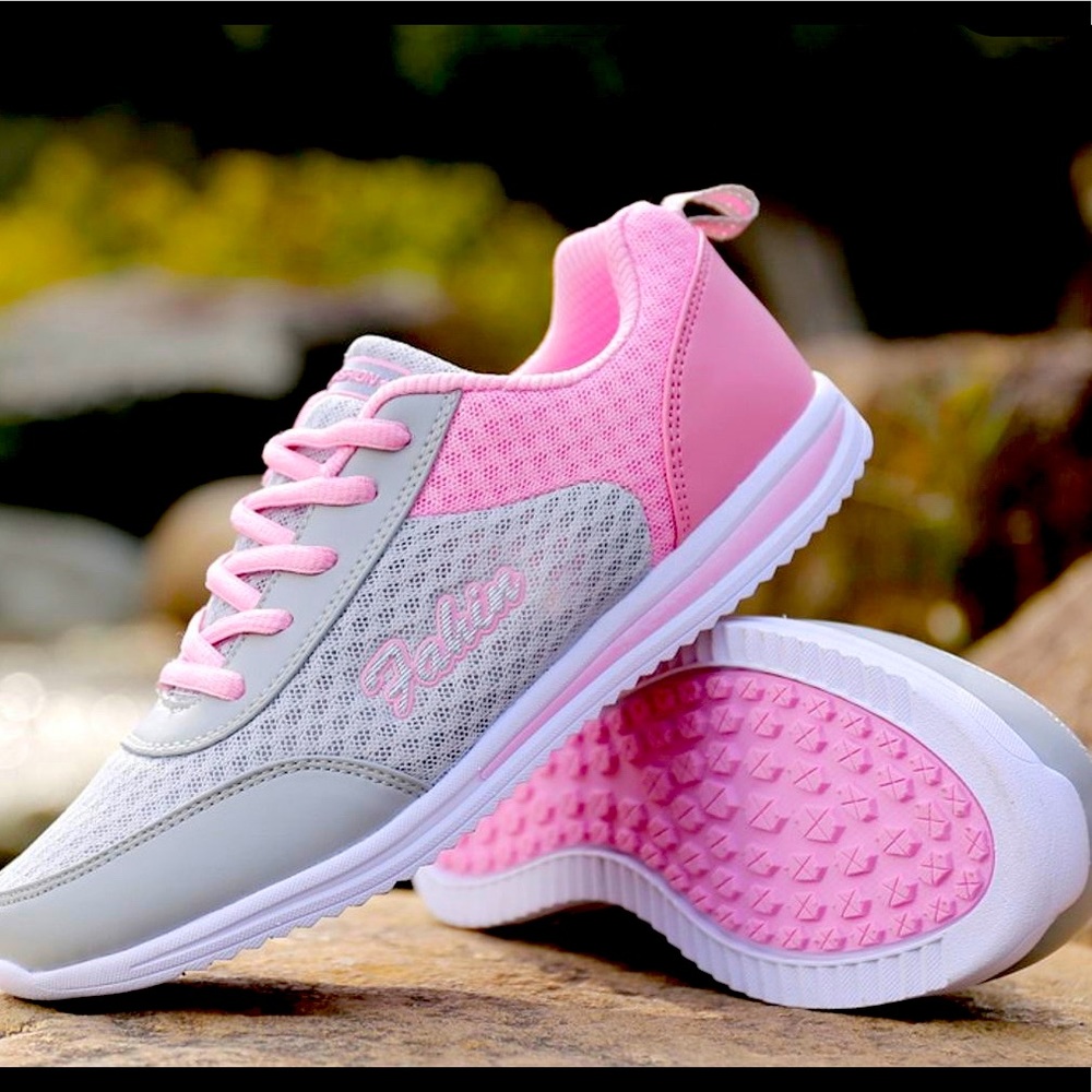New Women’s Shoes